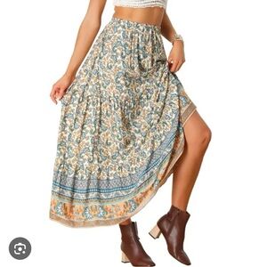 Simplee Floral Maxi Skirt